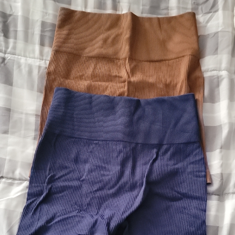 Set Of 2 - Ribbed Womans Shorts- Blue and Brown